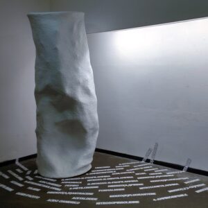emiliano-stella-microsfera-pe-cicca-cartapesta-240x80cm-2020